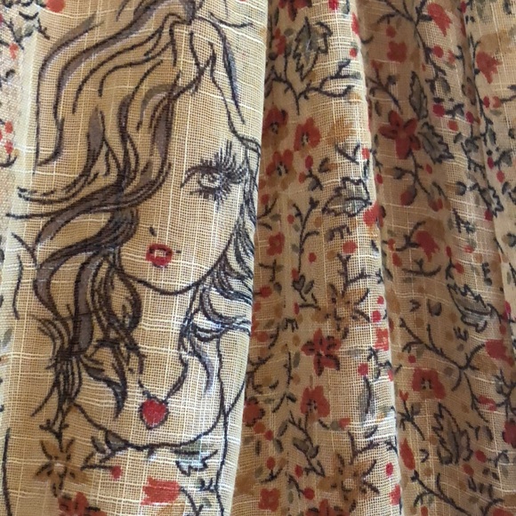 Scarf - Picture 2 of 2